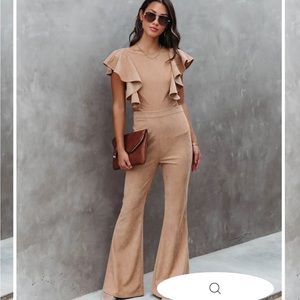 Vici women jumpsuit never worn!